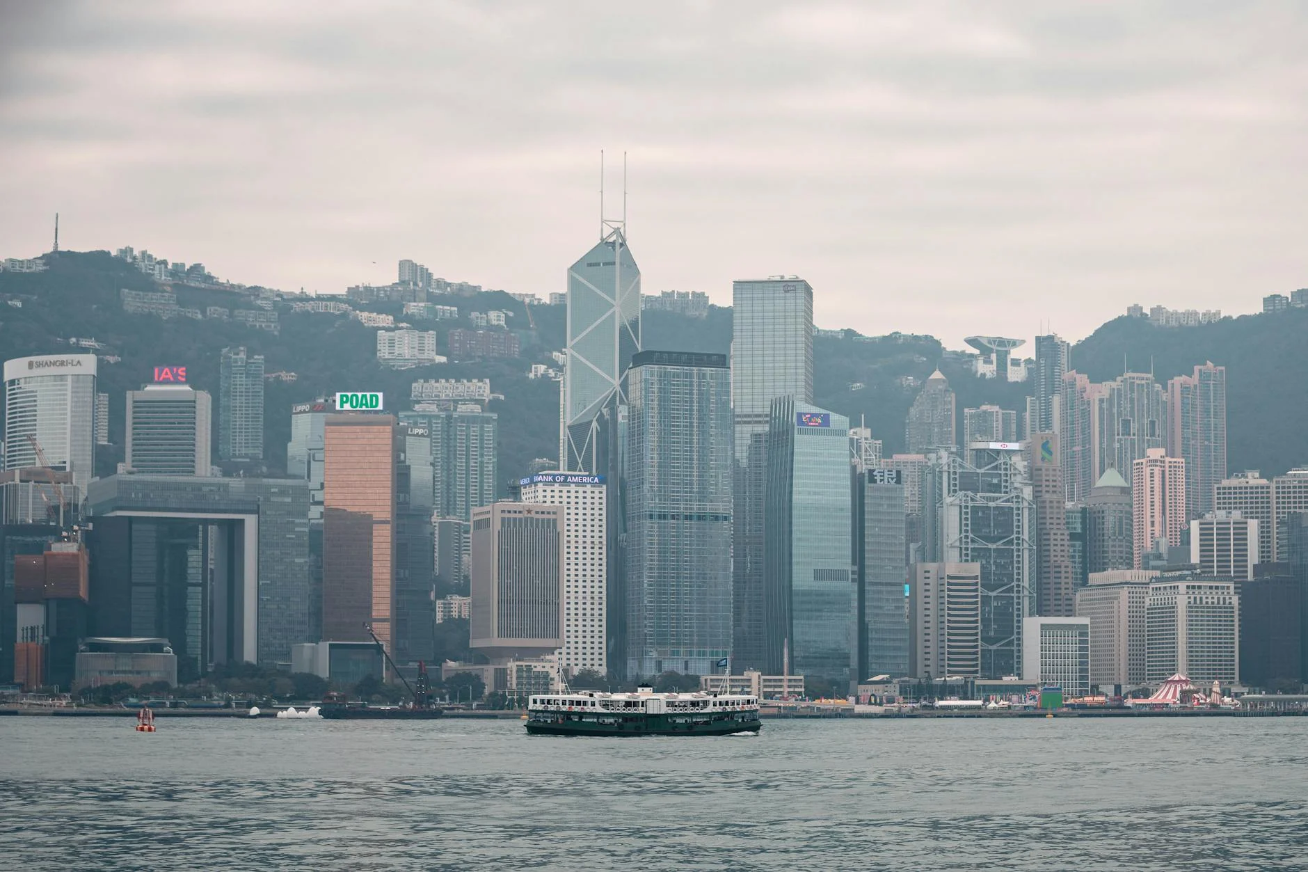 Batam Rental Bus: Your Go-To for Comfy Group Travel! Batam Rental Bus: Your Go-To for Comfy Group Travel!