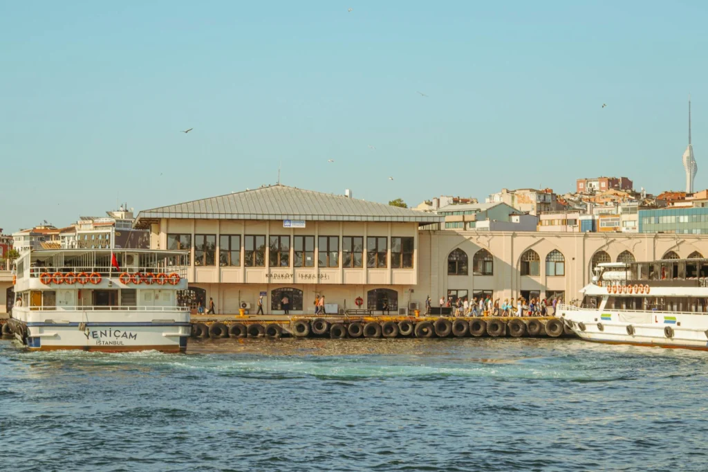 Terminal Ferry Di Batam Dan Singapura, Jangan Sampai Salah Tujuan!